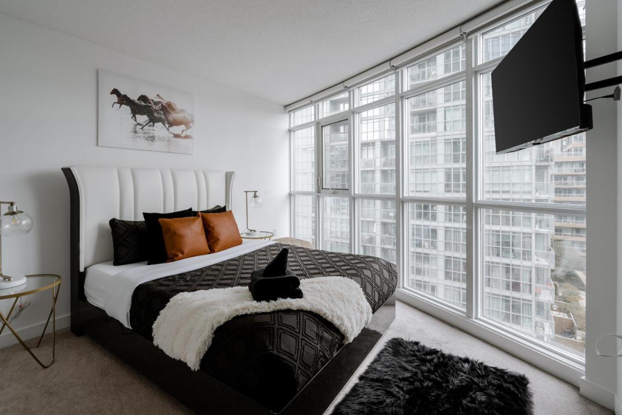 The Perfect Getaway Apartment Toronto Luaran gambar
