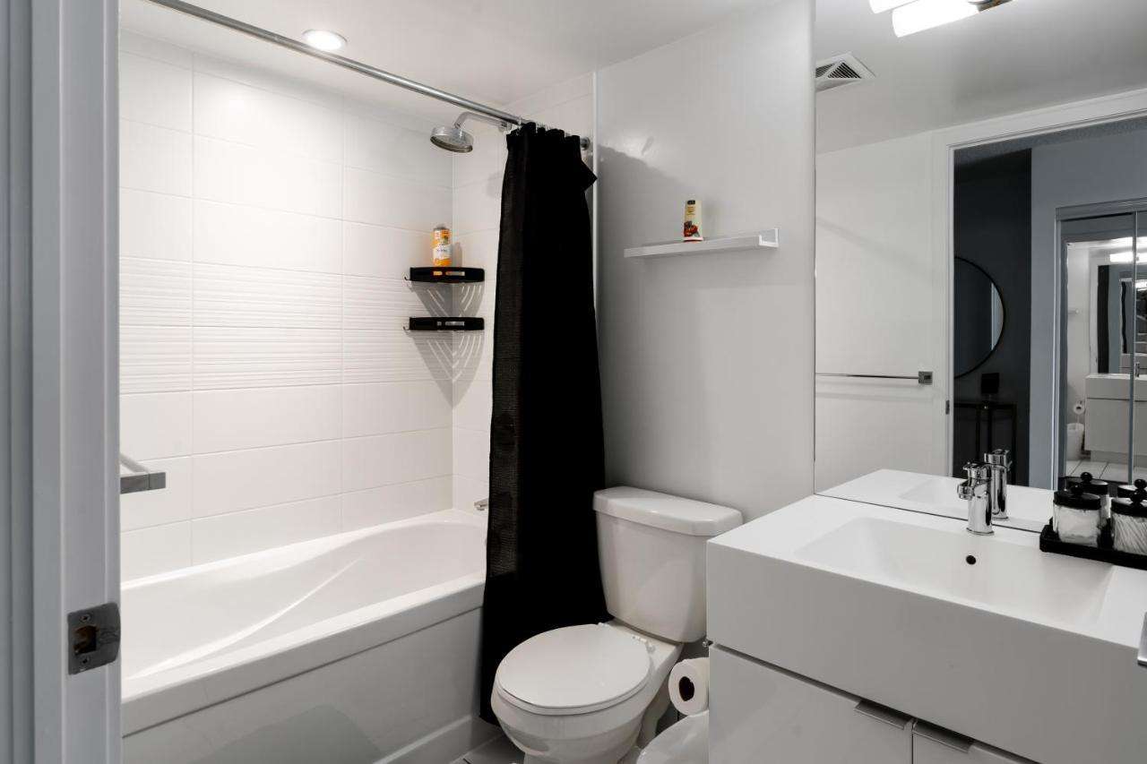 The Perfect Getaway Apartment Toronto Luaran gambar