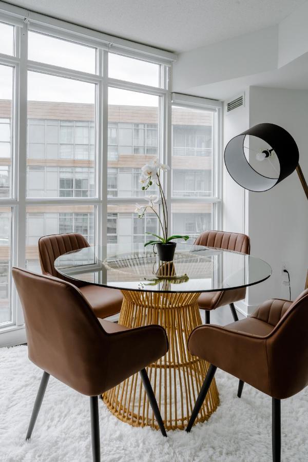The Perfect Getaway Apartment Toronto Luaran gambar