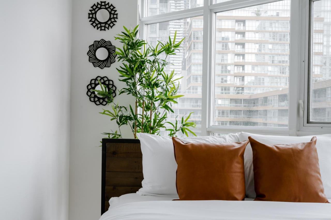 The Perfect Getaway Apartment Toronto Luaran gambar