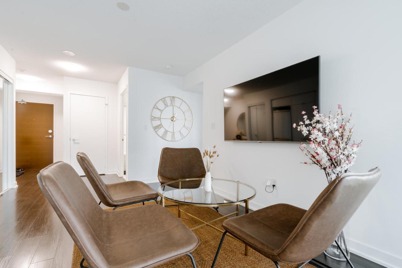 The Perfect Getaway Apartment Toronto Luaran gambar