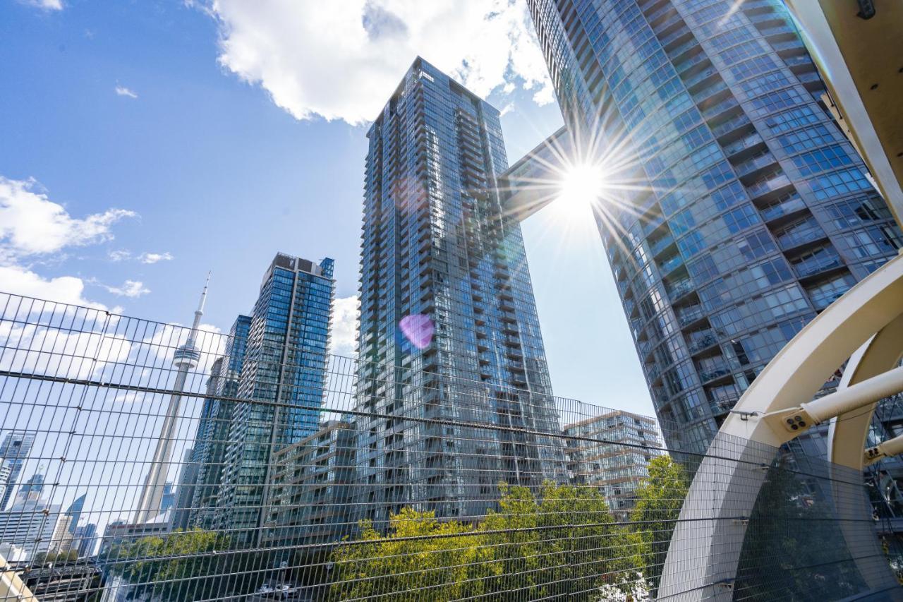 The Perfect Getaway Apartment Toronto Luaran gambar