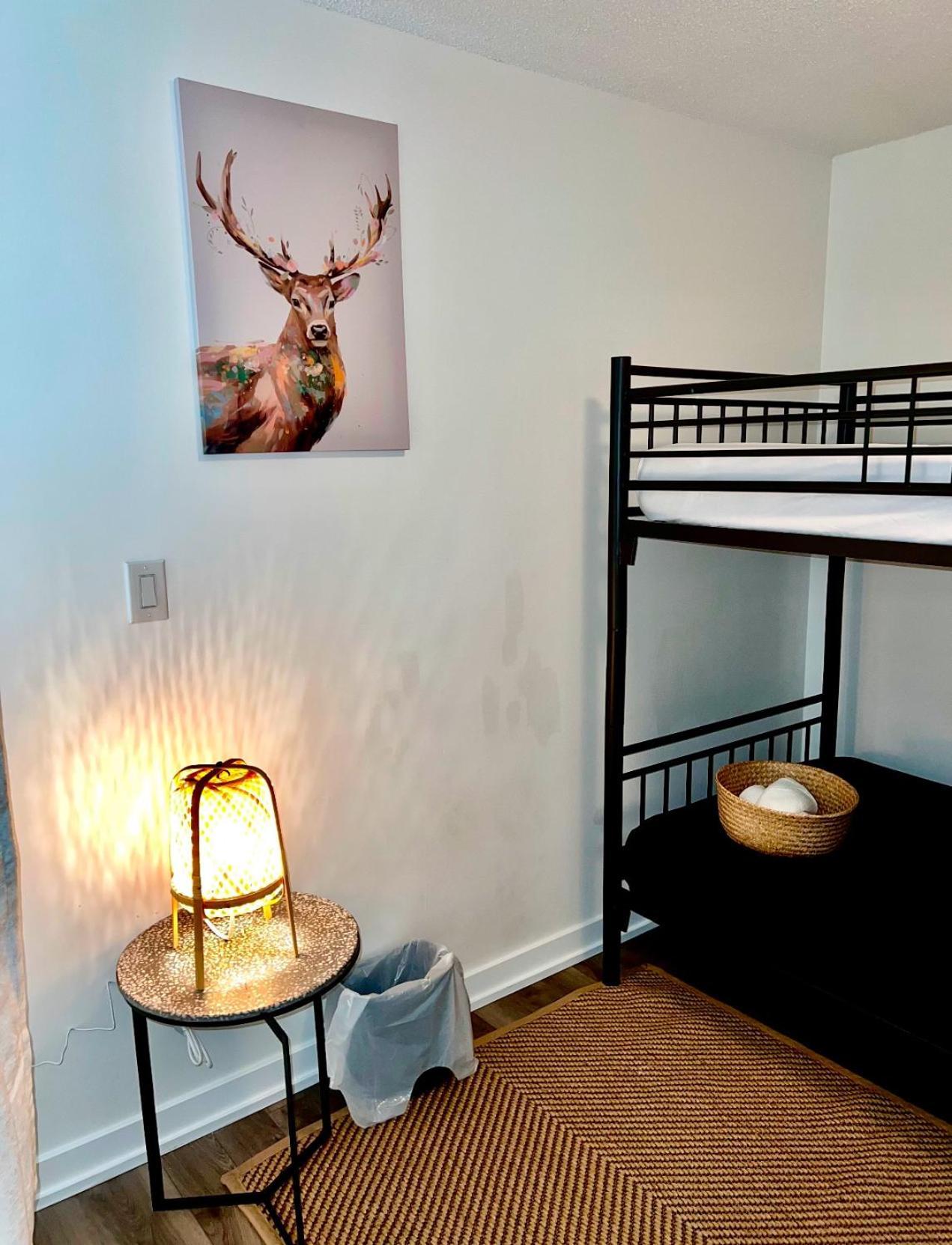 The Perfect Getaway Apartment Toronto Luaran gambar